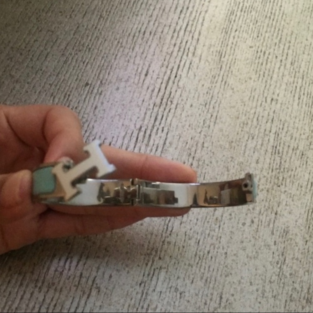 💯HERMES Tiffany-Blue Enamel Clic Clac H Bracelet - Picture 7 of 9